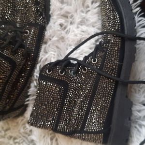 Rock & candy 7.5 womens boots worn once